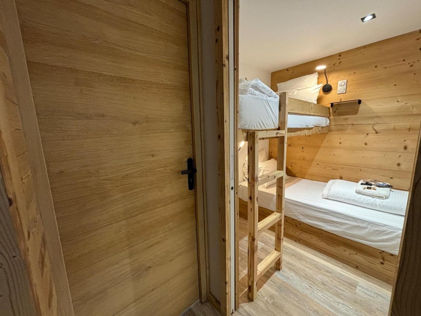 Residence Les Portes Du Soleil - Proprietes Mont Amour 阿沃里亚兹 外观 照片