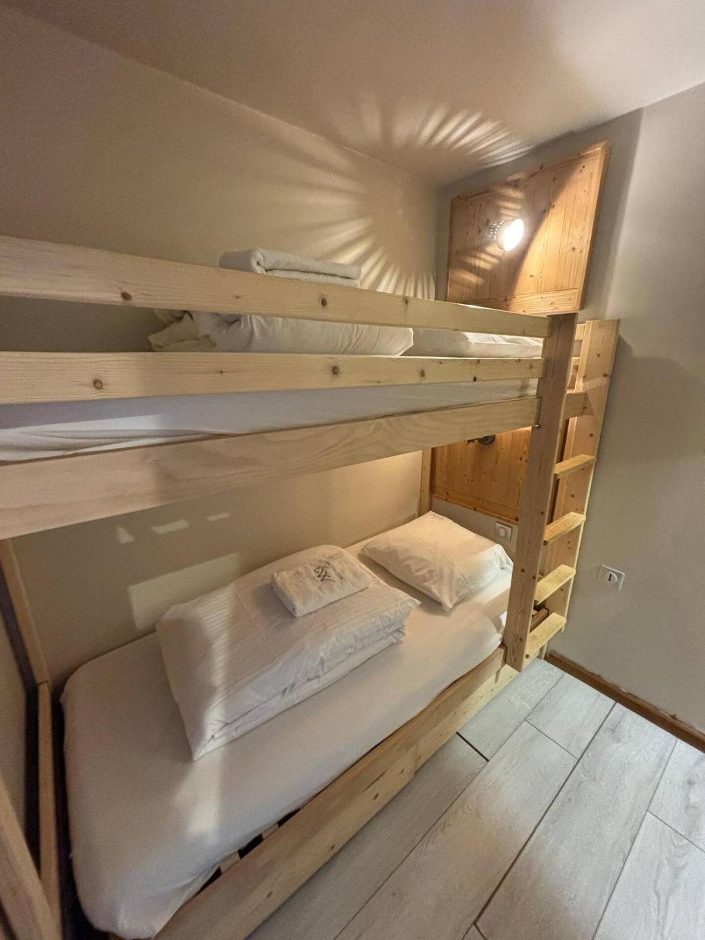 Residence Les Portes Du Soleil - Proprietes Mont Amour 阿沃里亚兹 外观 照片